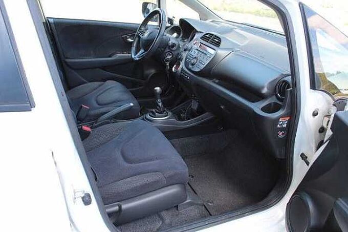 Honda Jazz 1.4 Elegance, Panorama, 16-Zoll, Privacy
