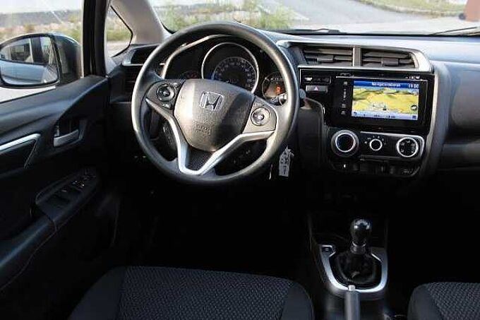 Honda Jazz 1.3 i-VTEC Comfort, AHK, Navi