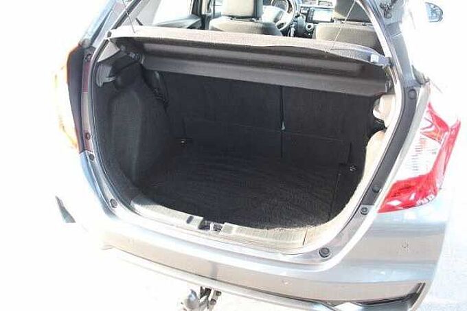 Honda Jazz 1.3 i-VTEC Comfort, AHK, Navi