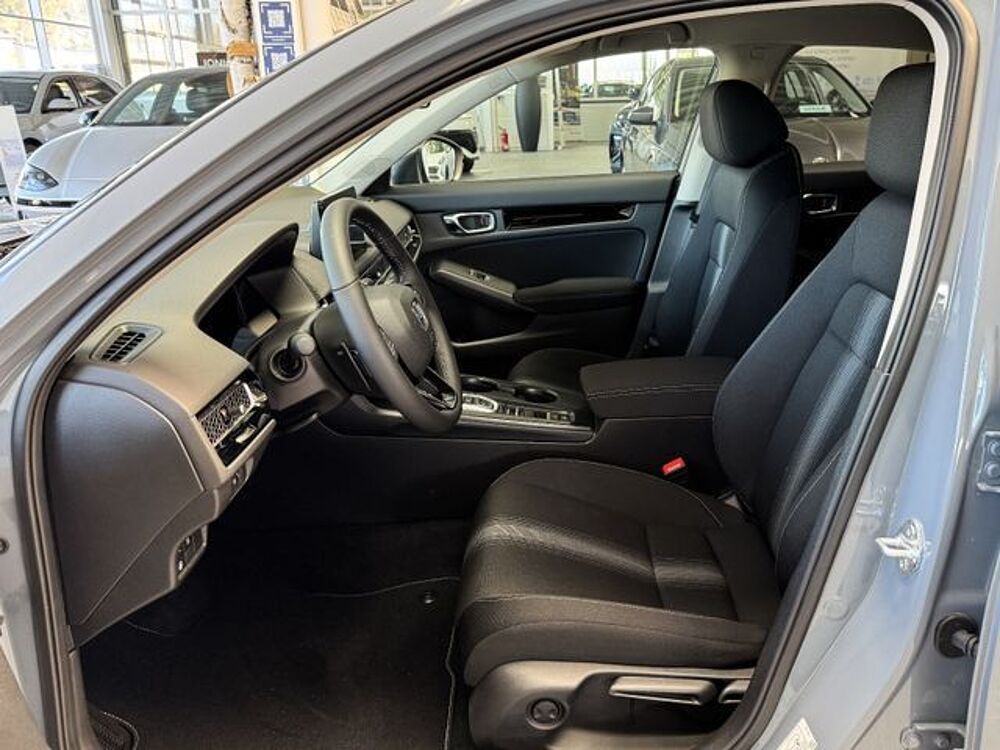 Honda Civic Lim. 5-trg. e: HEV Elegance, Navi