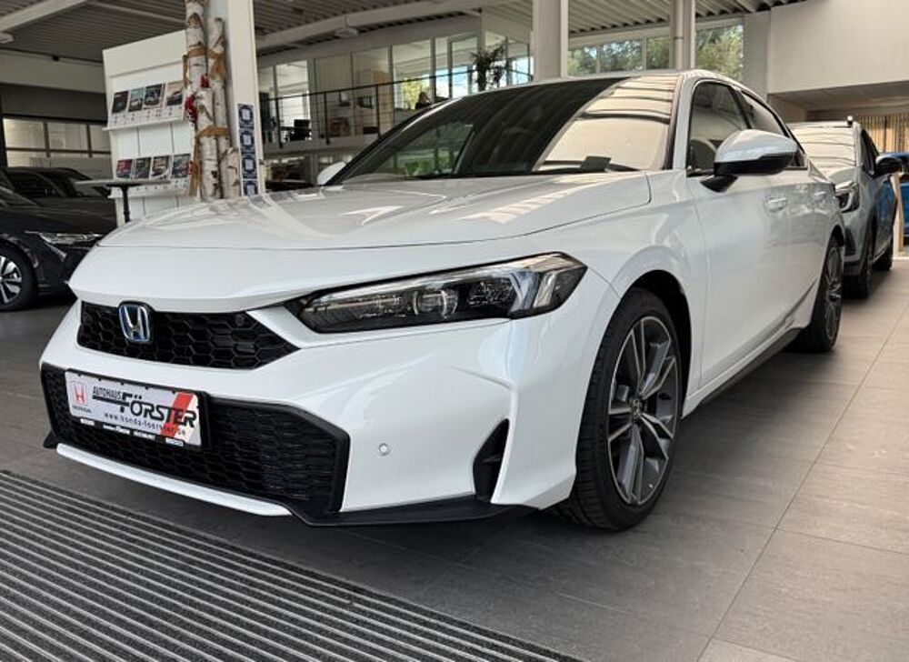 Honda Civic Lim. 5-trg. e: HEV Advance, MJ 2026, Navi