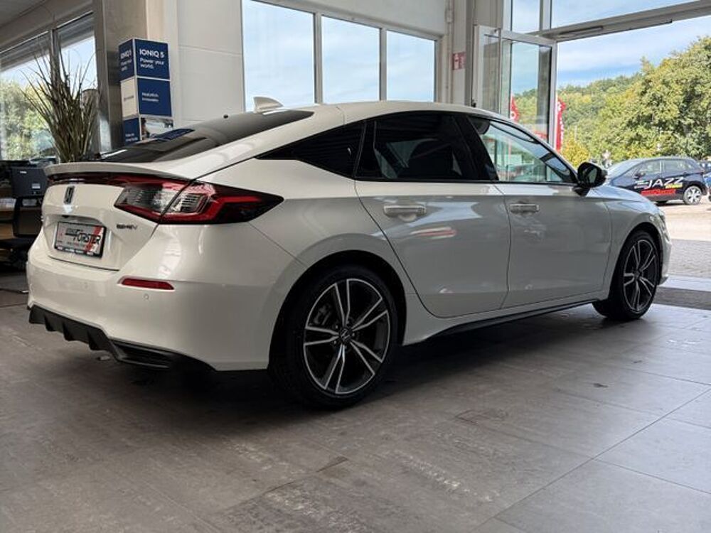 Honda Civic Lim. 5-trg. e: HEV Advance, MJ 2026, Navi