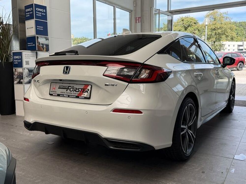 Honda Civic Lim. 5-trg. e: HEV Advance, MJ 2026, Navi