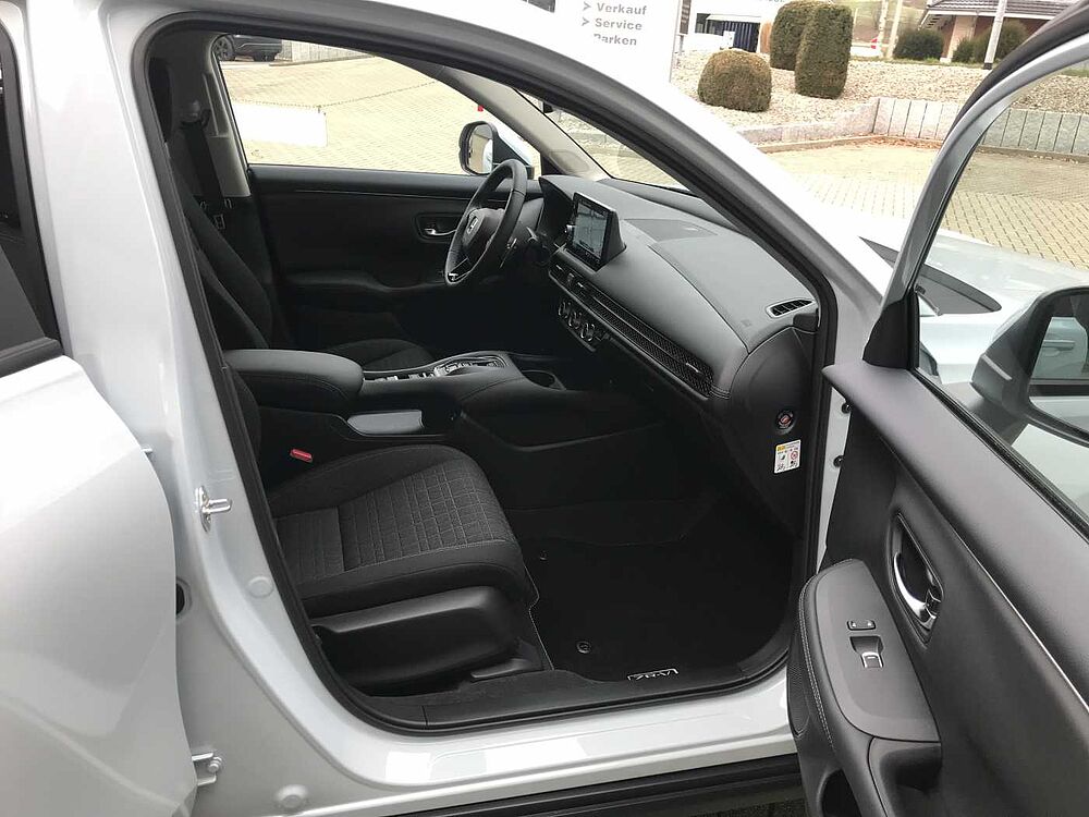 Honda ZR-V Hybrid e: HEV 2.0 i-MMD Elegance