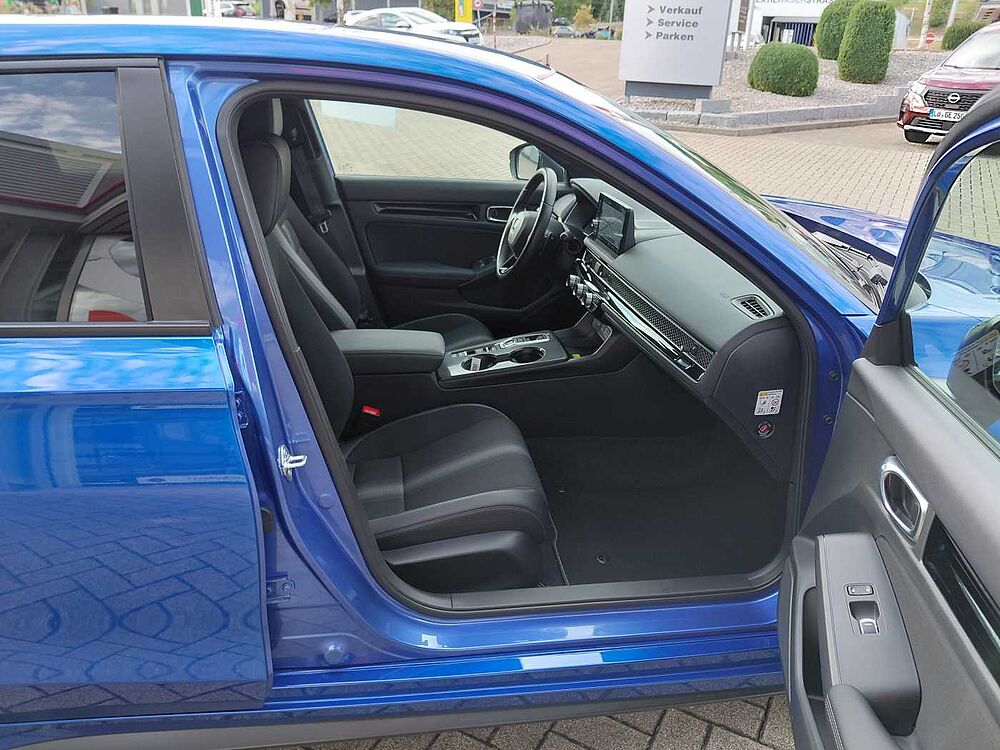 Honda Civic e: HEV 2.0 i-MMD Hybrid Sport