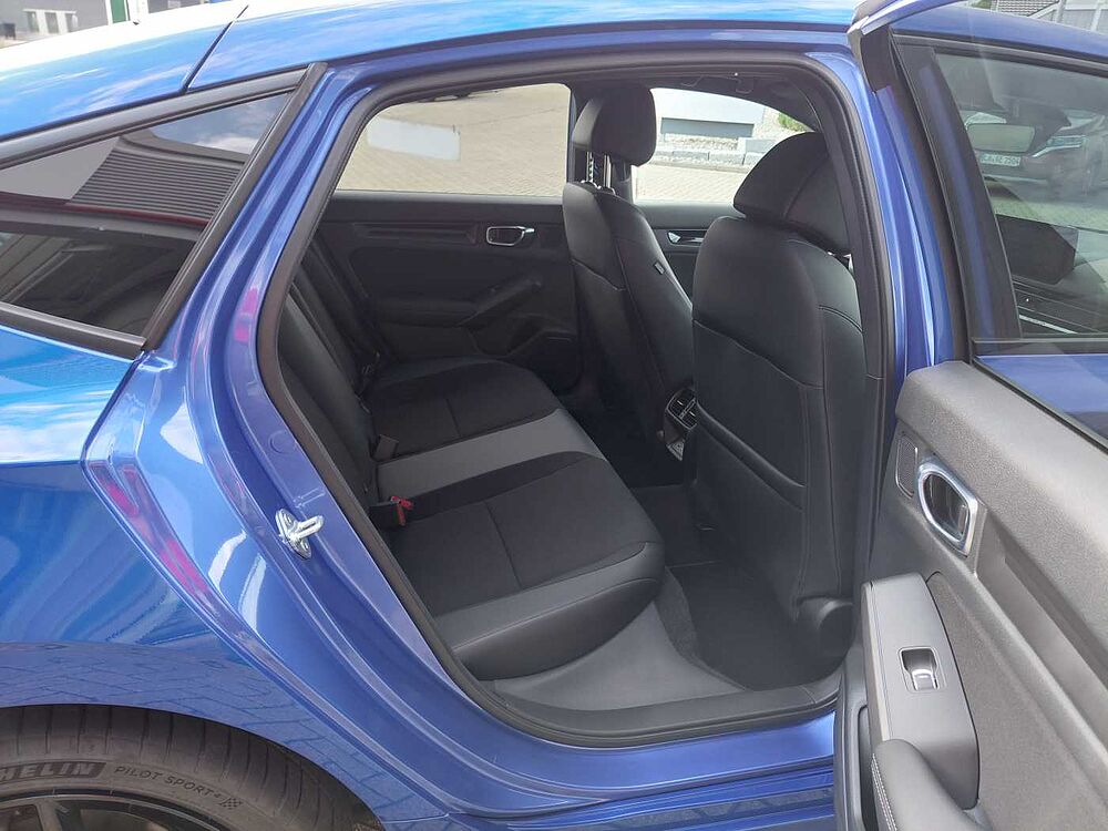 Honda Civic e: HEV 2.0 i-MMD Hybrid Sport