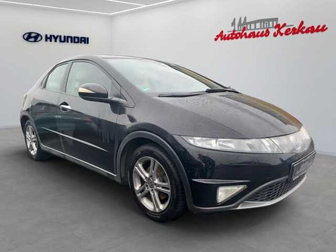 Honda Civic 1.4 i-VTEC Sport