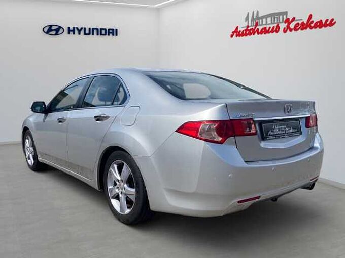 Honda Accord 2.0 Elegance 50 Jahre Edition *8fach bereift*