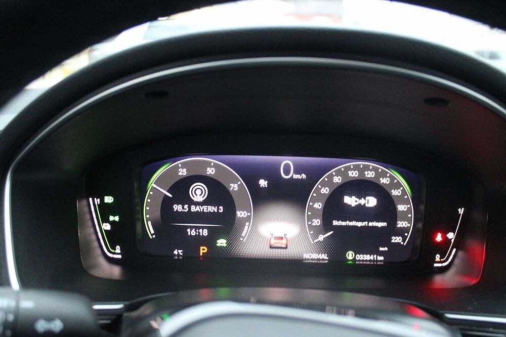 Honda Civic e: HEV Advance 2,0