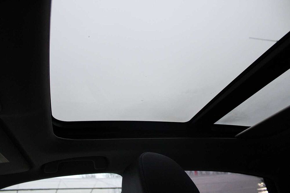 Honda Civic e: HEV Advance 2,0