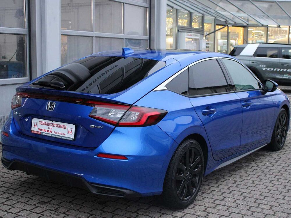 Honda Civic e: HEV Advance 2,0