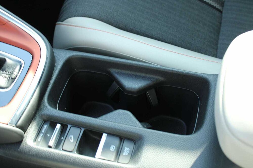 Honda HR-V Hybrid 1,5 Advance Style