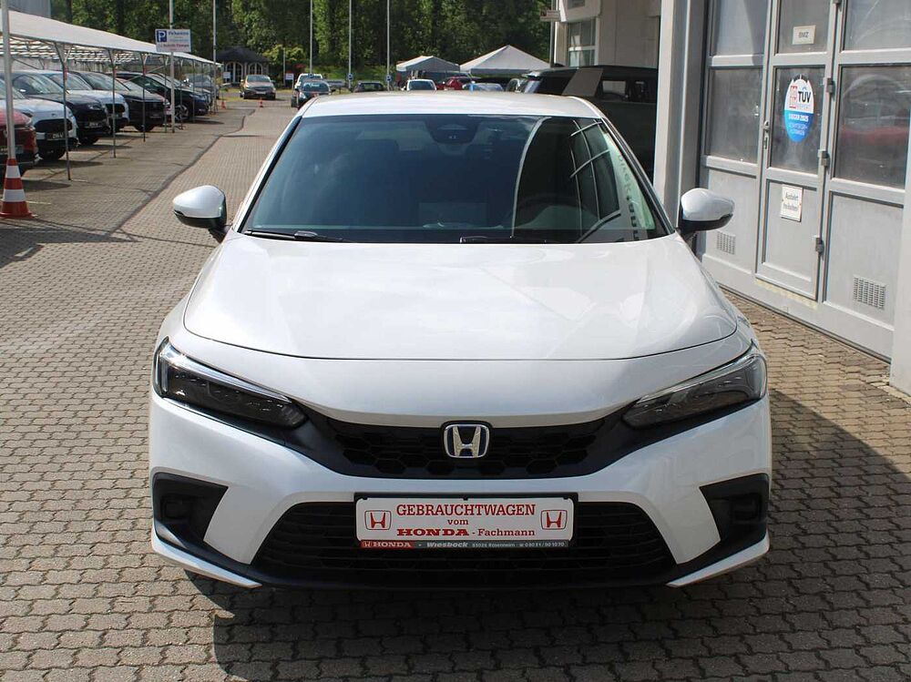 Honda Civic e: HEV Elegance