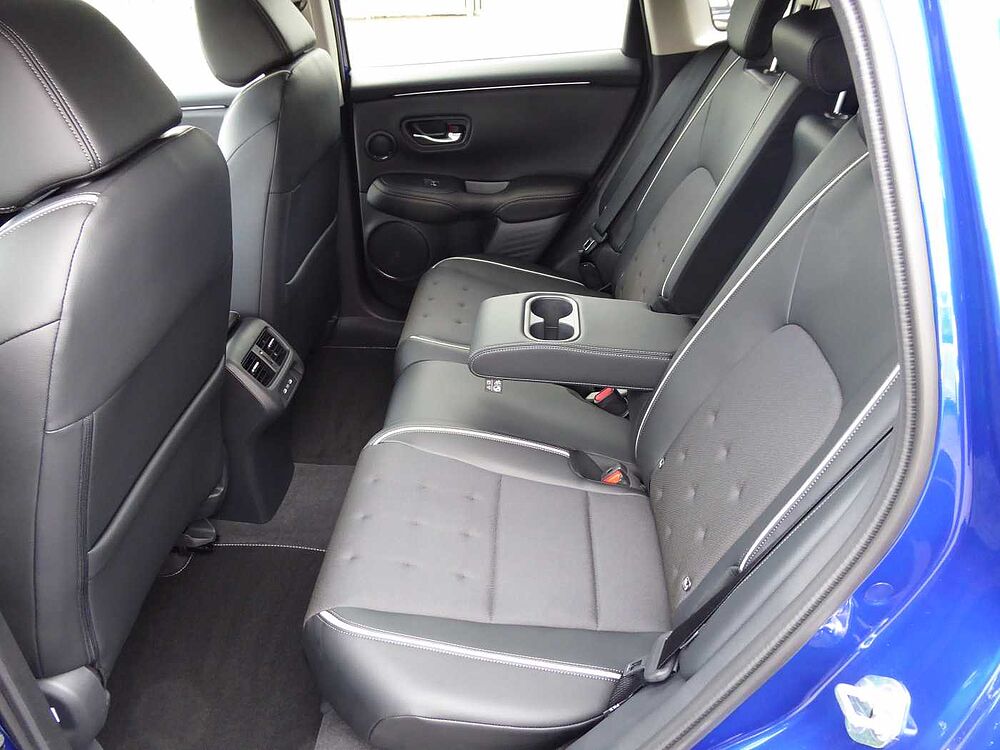 Honda ZR-V e: HEV Sport / Navi / ACC
