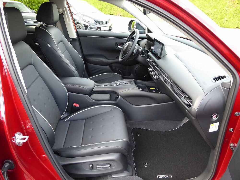 Honda ZR-V e: HEV Sport / Navi / ACC