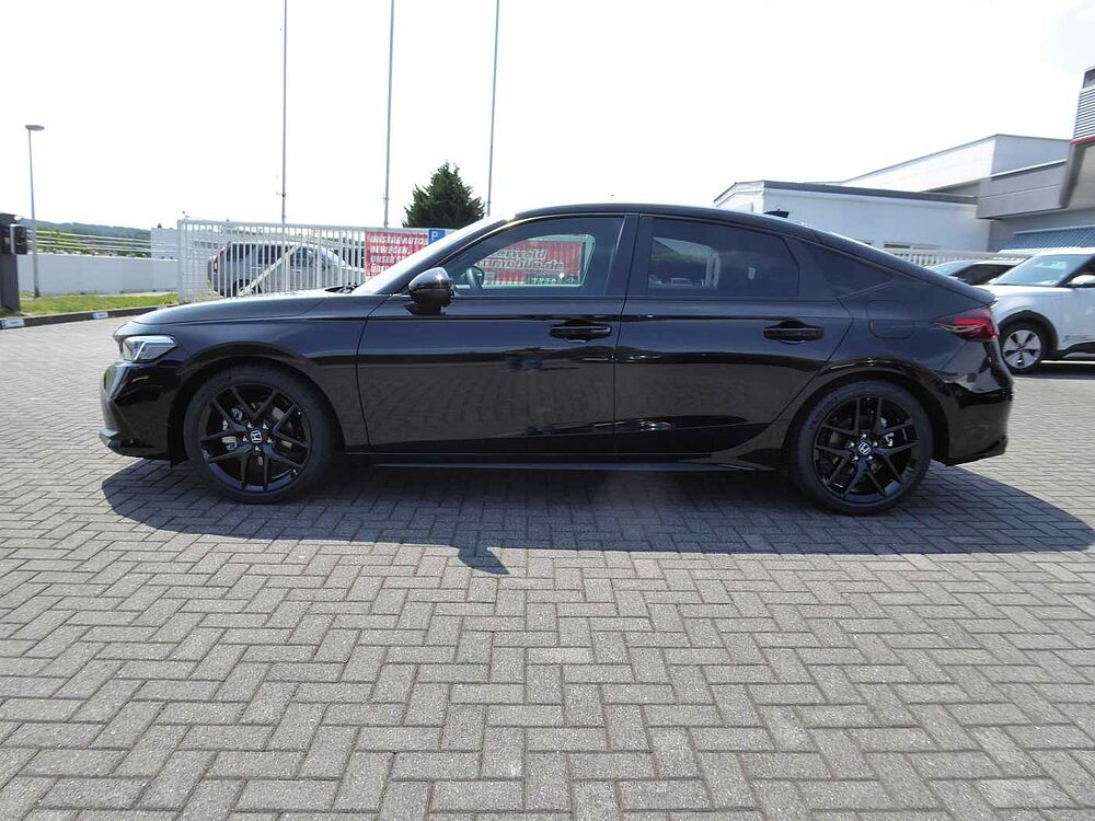 Honda Civic e: HEV 2.0 i-MMD Hybrid Sport