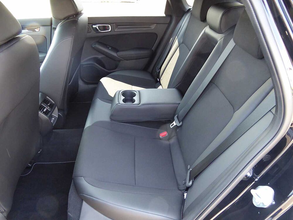 Honda Civic e: HEV 2.0 i-MMD Hybrid Sport