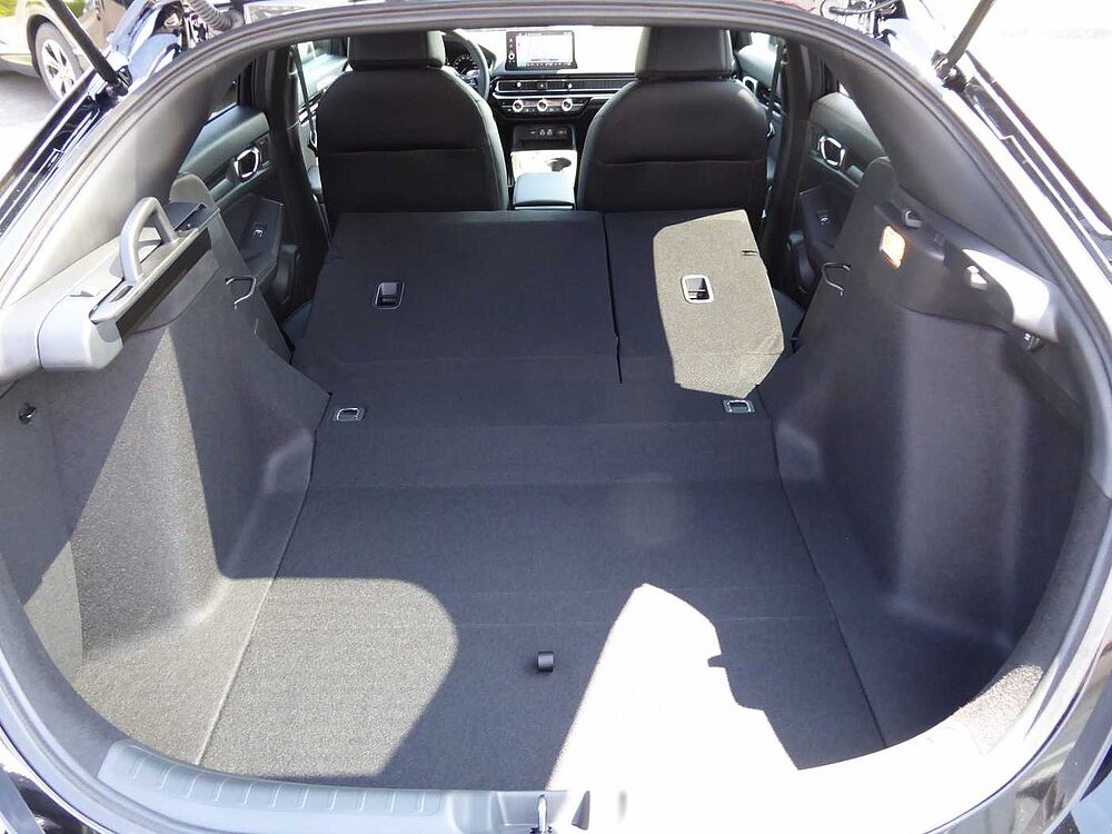 Honda Civic e: HEV 2.0 i-MMD Hybrid Sport