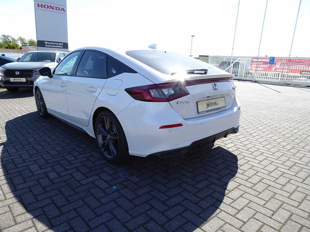 Honda Civic e: HEV 2.0 i-MMD Hybrid Sport / AHK