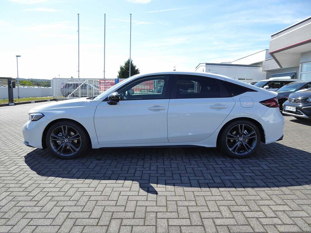 Honda Civic e: HEV 2.0 i-MMD Hybrid Sport / AHK