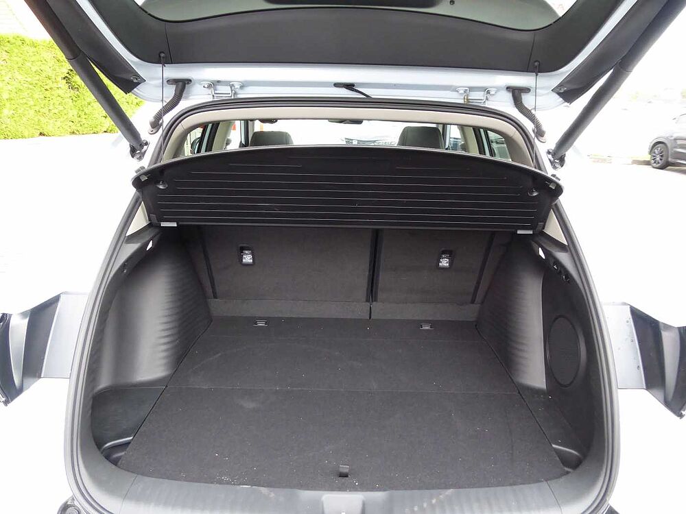 Honda ZR-V Hybrid e: HEV 2.0 i-MMD Advance / 1. Hand