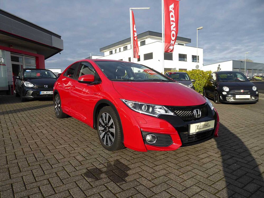 Honda Civic 1.6 i-DTEC Elegance / Navi