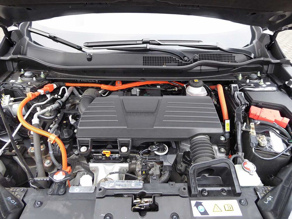 Honda CR-V Hybrid 2.0 i-MMD 4WD Executive / 1. Hand
