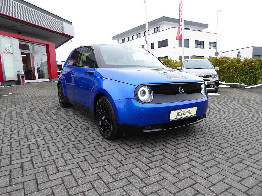 Honda e Base / 1. Hand / Scheckheft-gepflegt