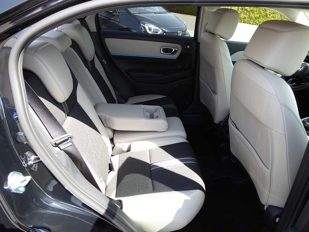 Honda HR-V Hybrid e: HEV 1.5 i-MMD Advance Style