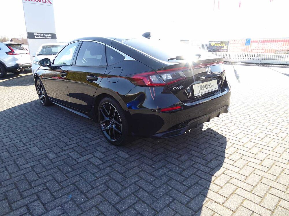 Honda Civic e: HEV 2.0 i-MMD Hybrid Advance