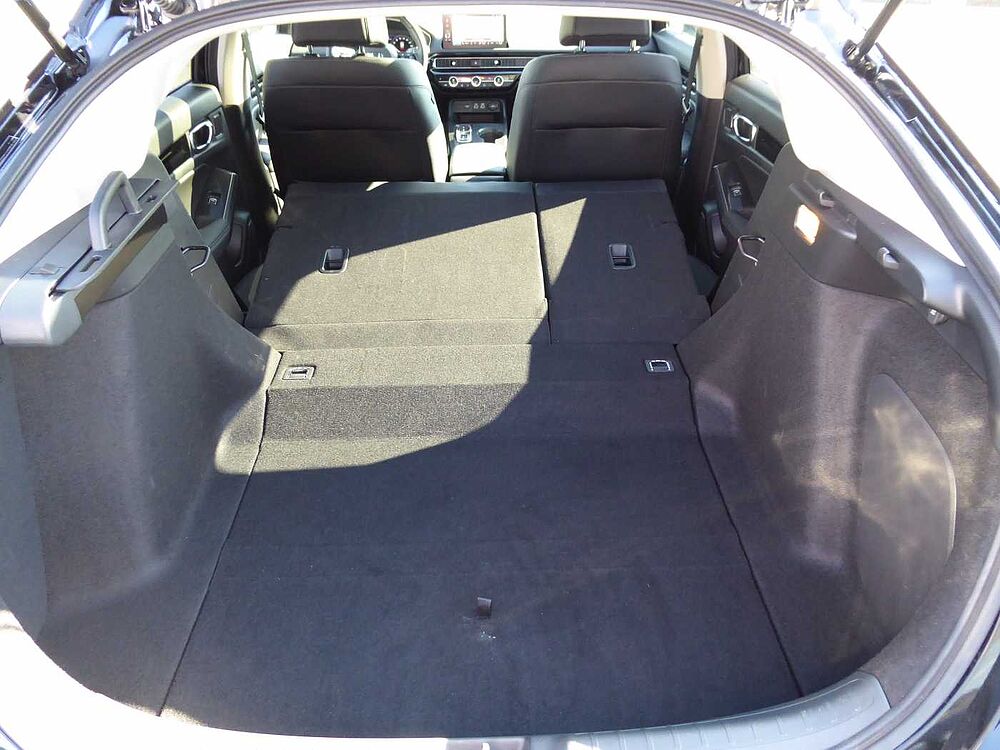 Honda Civic e: HEV 2.0 i-MMD Hybrid Advance