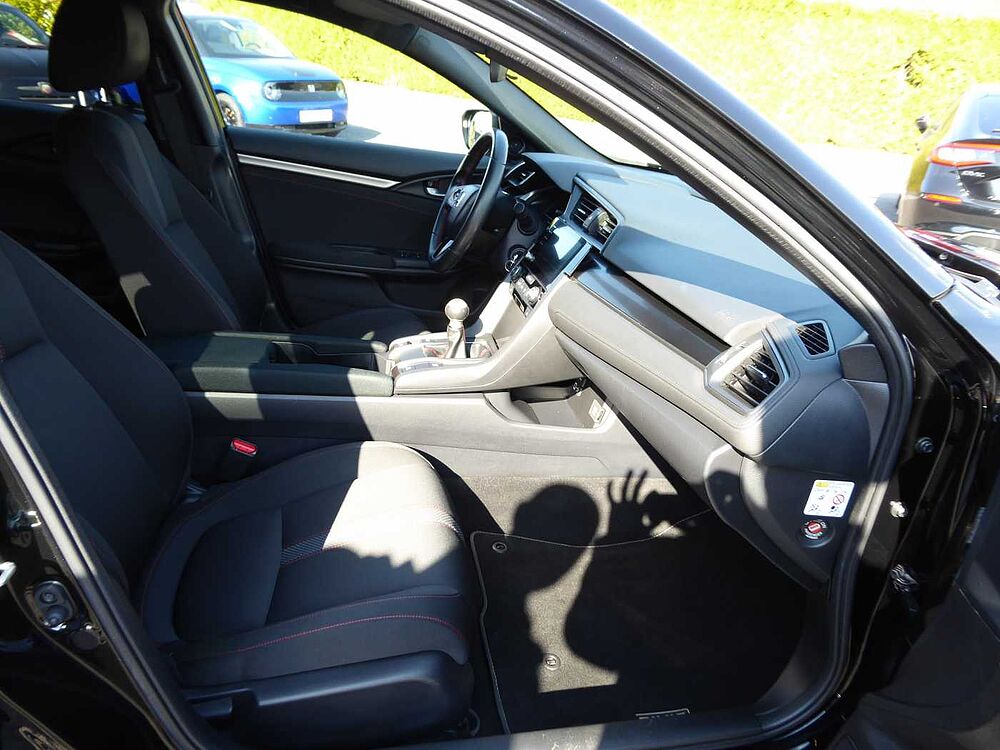 Honda Civic 1.0 Comfort Sport Line