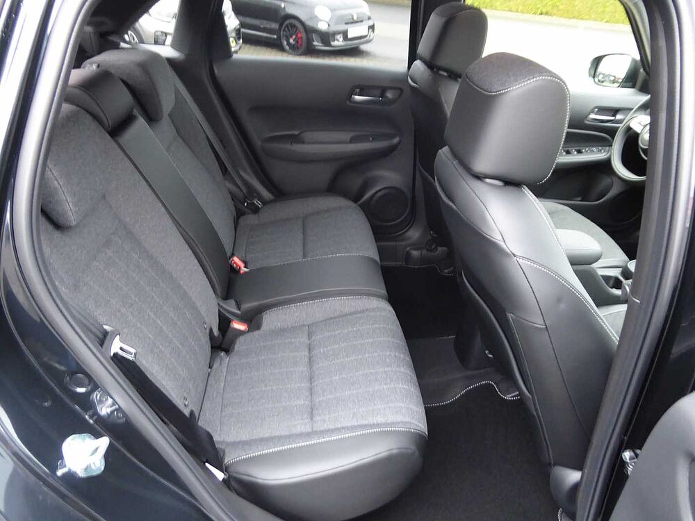 Honda Jazz Hybrid e: HEV 1.5 i-MMD Advance