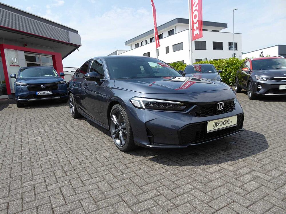 Honda Civic e: HEV 2.0 i-MMD Hybrid Sport