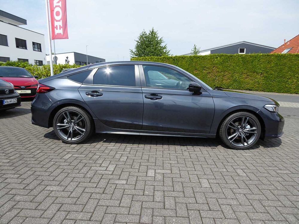 Honda Civic e: HEV 2.0 i-MMD Hybrid Sport