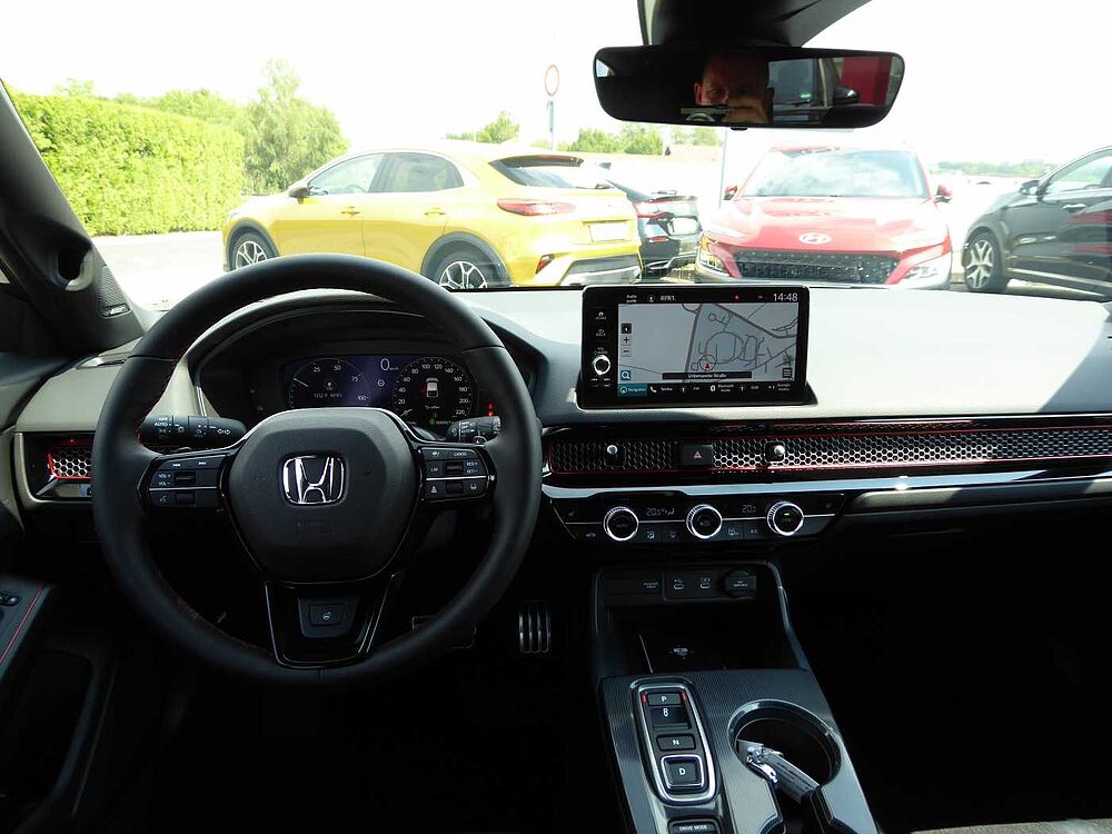 Honda Civic e: HEV 2.0 i-MMD Hybrid Sport