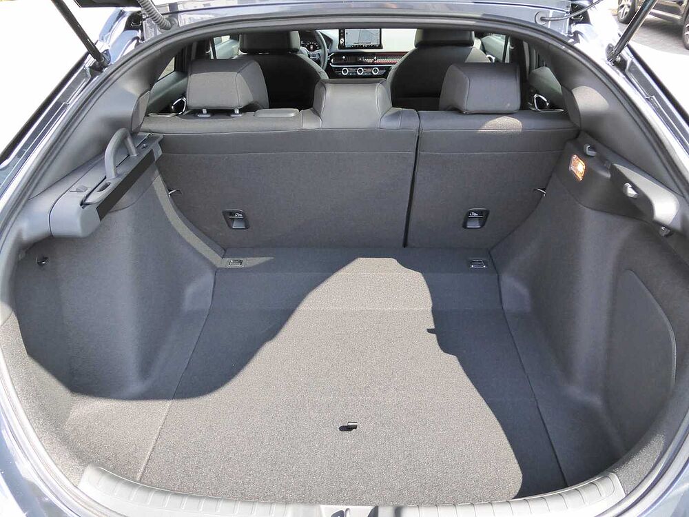 Honda Civic e: HEV 2.0 i-MMD Hybrid Sport