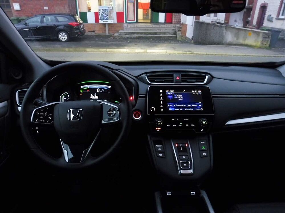 Honda CR-V e: HEV 2.0 i-MMD Hybrid 4WD Lifestyle / Leder / Navi