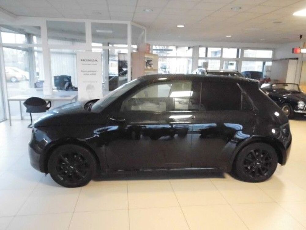 Honda e 100kW 1.Hd. 8-fach Reifen, NAVI, Kamera 360°