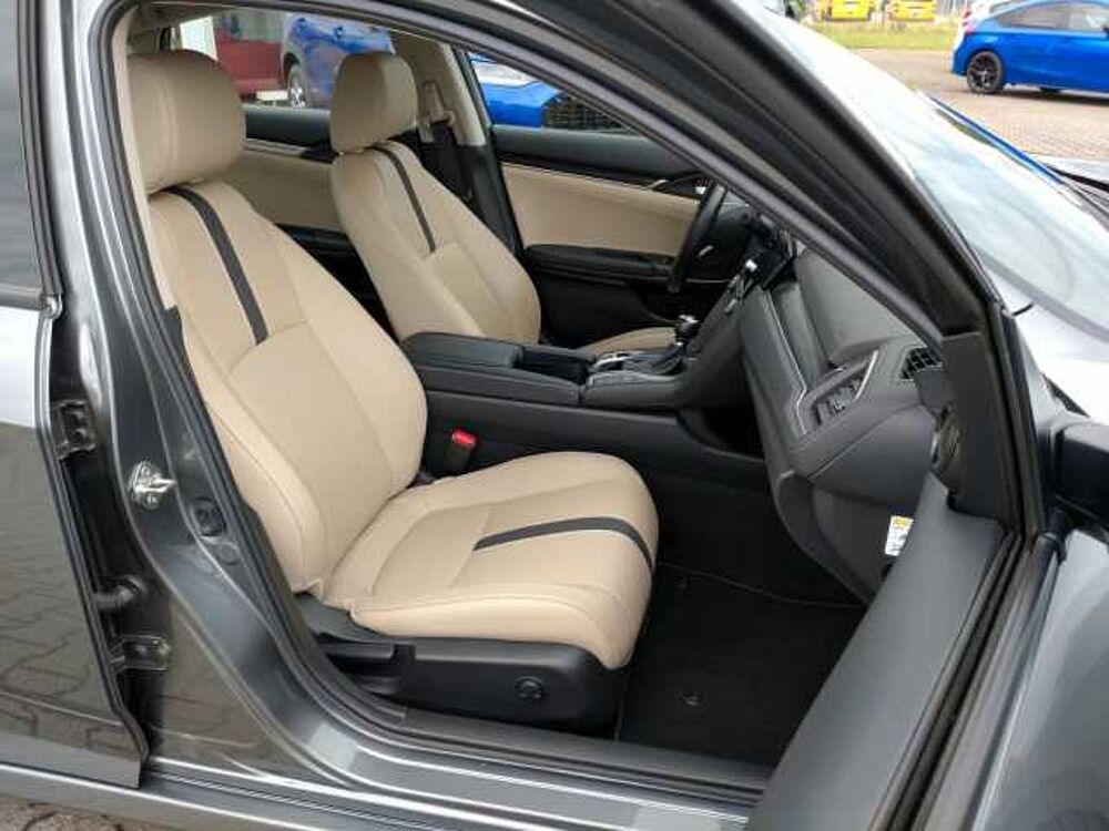 Honda Civic Limous. 1.5i Executive Leder Navi LED PDC
