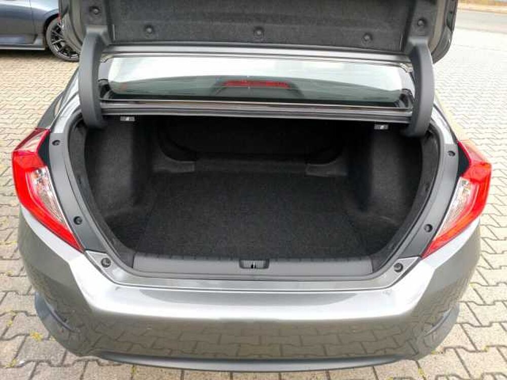 Honda Civic Limous. 1.5i Executive Leder Navi LED PDC