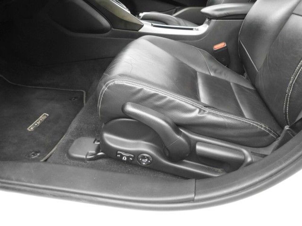 Honda Civic 1.8 i Executive Wi+SoRäder Leder gepflegt
