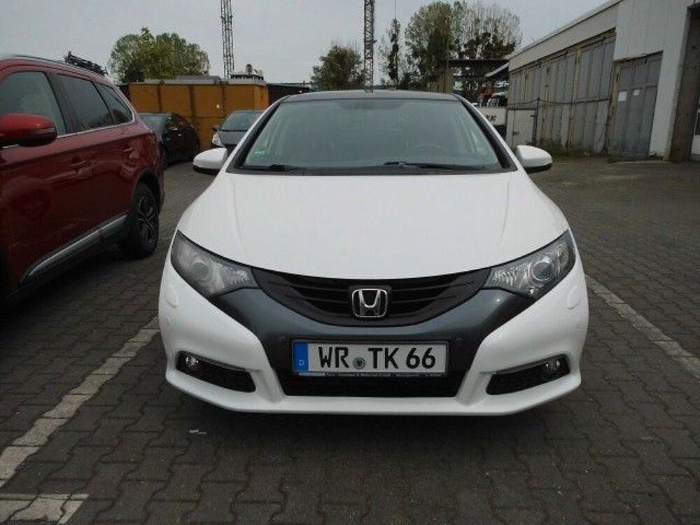 Honda Civic 1.8 i Executive Wi+SoRäder Leder gepflegt