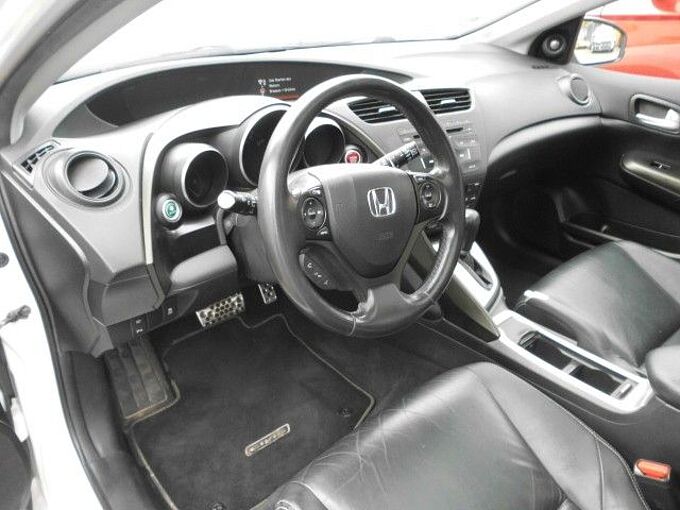 Honda Civic 1.8 i Executive Wi+SoRäder Leder gepflegt