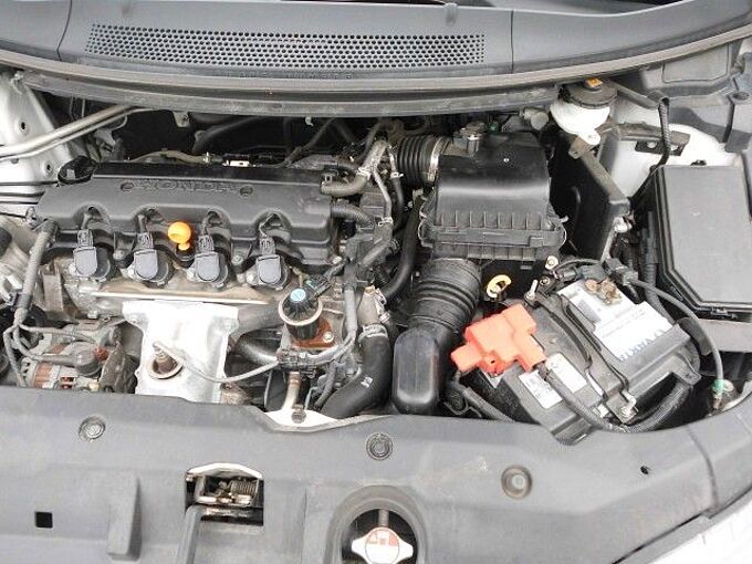 Honda Civic 1.8 i Executive Wi+SoRäder Leder gepflegt