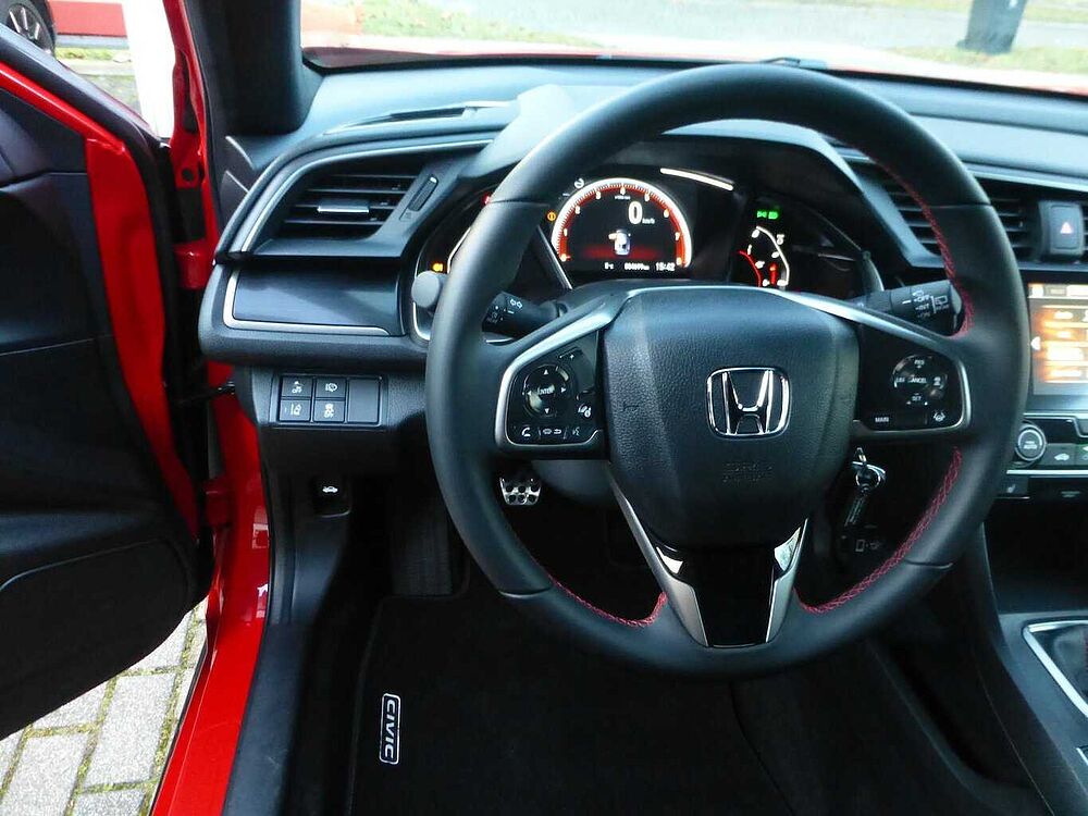 Honda Civic 1,0 VTEC Turbo Comfort Sport Line wenig KM. .. Comfort