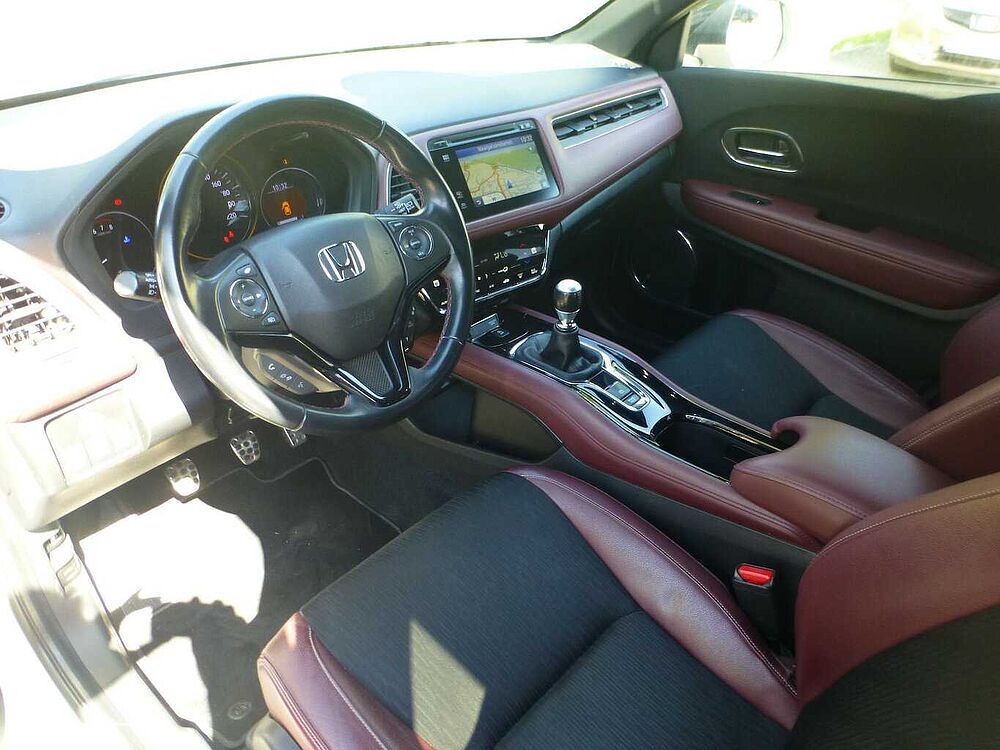 Honda HR-V 1,5 i-VTEC TURBO Sport. .. Sport