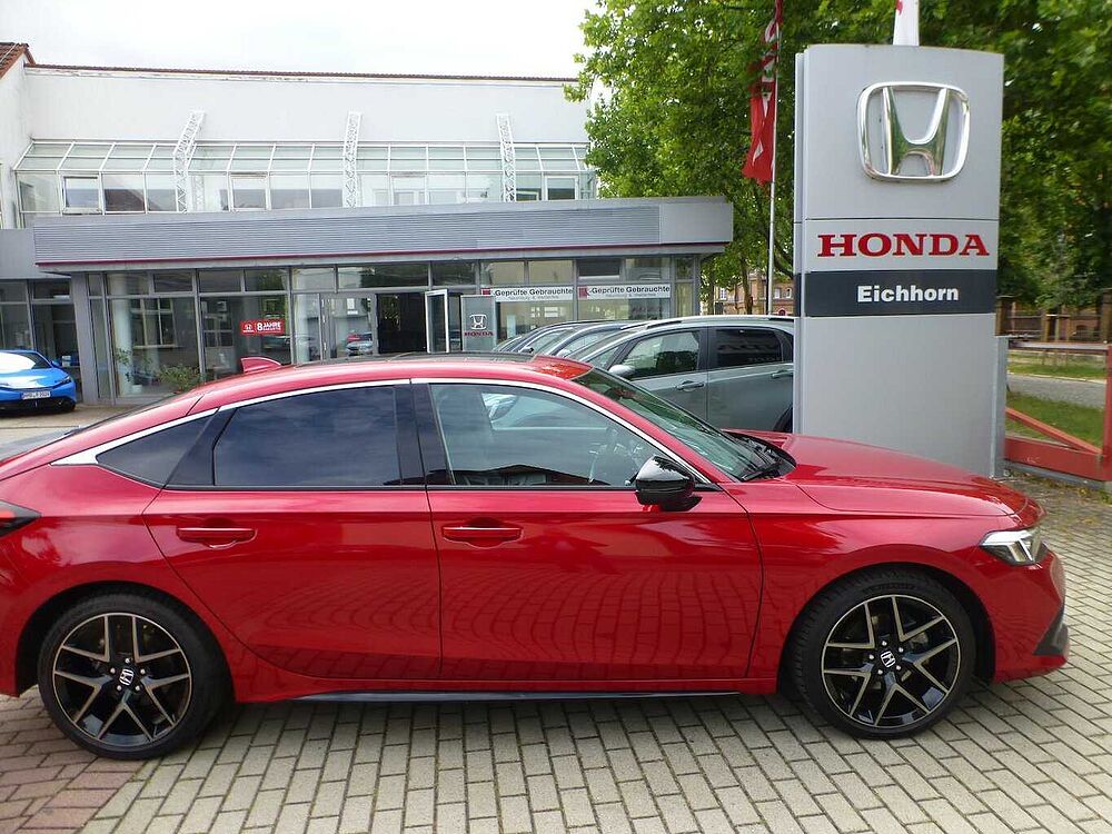 Honda Civic e: HEV 2,0 i-MMD Hybrid Advance. .. Advance