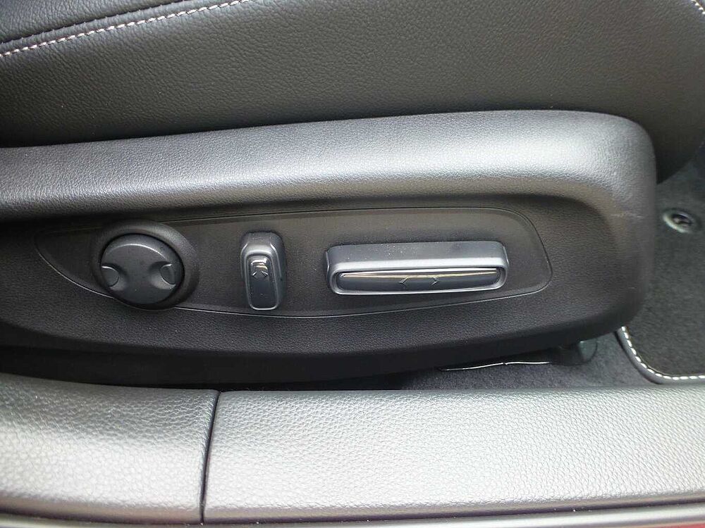 Honda Civic e: HEV 2,0 i-MMD Hybrid Advance. .. Advance