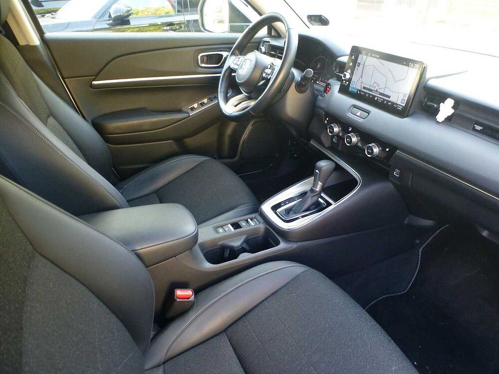 Honda HR-V e: HEV 1,5 i-MMD Hybrid Adv. Titanium-Paket. .. Advance